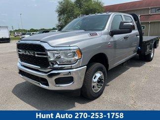 New 2024 RAM 3500 Tradesman w/ Chrome Appearance Group image 1