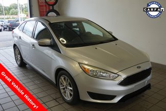 Used 2017 Ford Focus SE image 1