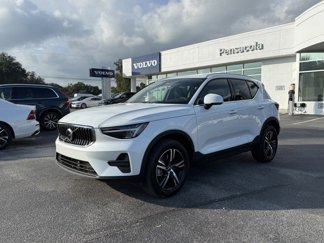 New 2025 Volvo XC40 B5 Core w/ Protection Package Premier image 1