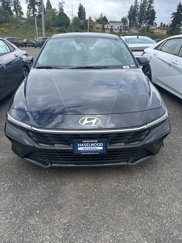 New 2025 Hyundai Elantra SE w/ Cargo Package image 1