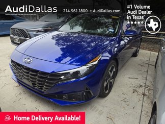 Used 2023 Hyundai Elantra Limited image 1