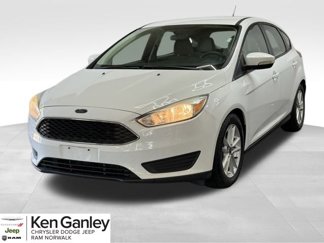 Used 2015 Ford Focus SE image 1
