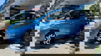 Used 2013 Nissan Leaf S w/ Charger Pkg image 1