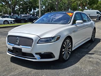 Used 2019 Lincoln Continental Reserve image 1