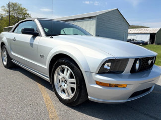 Used 2007 Ford Mustang GT image 1