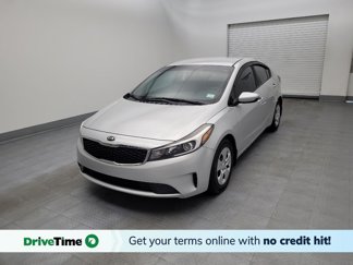 Used 2017 Kia Forte LX image 1