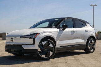 New 2025 Volvo EX30 Ultra w/ Climate Package image 1