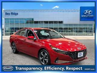 Used 2022 Hyundai Elantra Limited w/ Cargo Package image 1