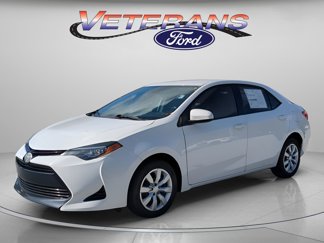 Used 2018 Toyota Corolla LE image 1