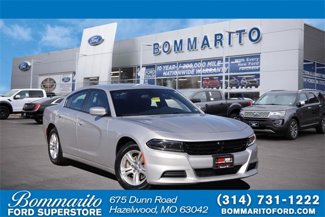 Used 2022 Dodge Charger SXT image 1