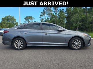 Used 2019 Hyundai Sonata SE image 1