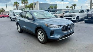 New 2025 Ford Escape Active image 1