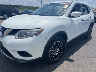 Used 2016 Nissan Rogue S image 1