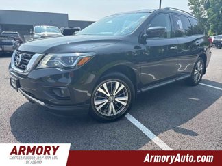 Used 2020 Nissan Pathfinder SL image 1