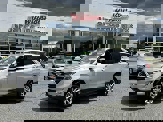 Used 2020 Chevrolet Equinox LT image 1