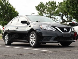 Used 2019 Nissan Sentra S image 1
