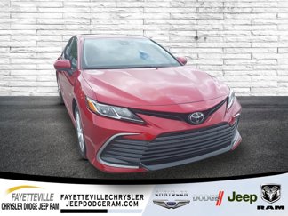 Used 2023 Toyota Camry LE image 1