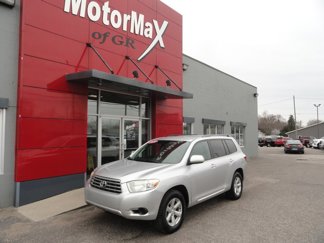 Used 2010 Toyota Highlander 2WD image 1