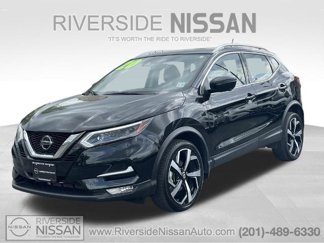 Certified 2020 Nissan Rogue Sport SL image 1