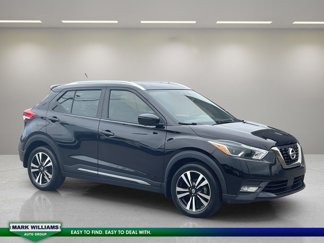 Used 2020 Nissan Kicks SR image 1