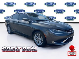 Used 2016 Chrysler 200 Limited image 1