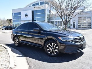 Certified 2022 Volkswagen Jetta S image 1