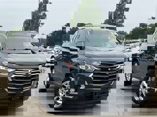 Used 2019 Chevrolet Traverse LT image 1