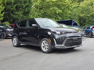 Used 2023 Kia Soul LX w/ Option Group 015 image 1