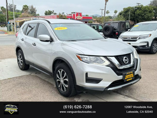 Used 2017 Nissan Rogue S image 1