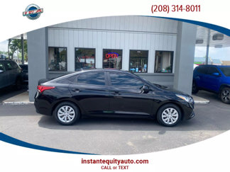 Used 2021 Hyundai Accent SE image 1