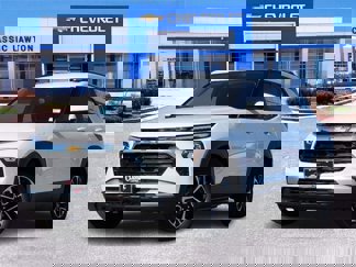 New 2025 Chevrolet TrailBlazer LT w/ Driver Confidence Package image 1