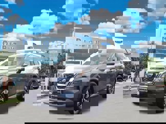Used 2023 Nissan Rogue SV image 1