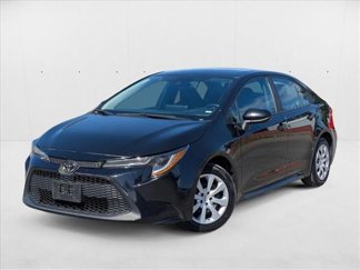 Certified 2022 Toyota Corolla LE image 1