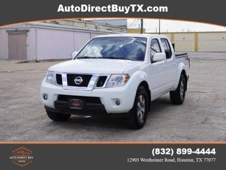 Used 2013 Nissan Frontier PRO-4X w/ Pro-4x Graphics Pkg image 1