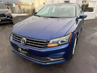 Used 2017 Volkswagen Passat 1.8T SE image 1