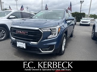 Certified 2024 GMC Terrain SLE w/ Driver Convenience Package image 1