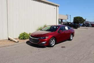 Used 2024 Chevrolet Malibu LT image 1