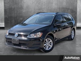 Used 2015 Volkswagen Golf S image 1