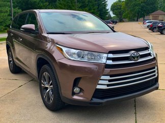 Used 2019 Toyota Highlander Plus image 1
