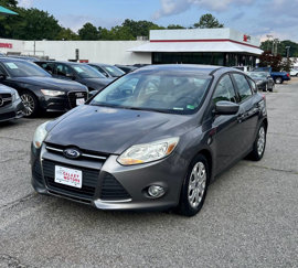 Used 2012 Ford Focus SE image 1