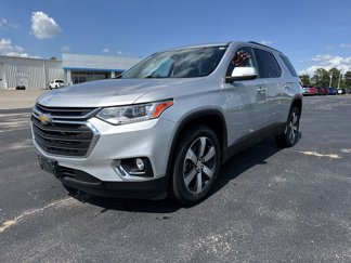 Used 2021 Chevrolet Traverse LT w/ LT Premium Package image 1