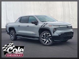 Used 2025 Chevrolet Silverado EV RST image 1