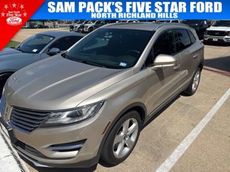 Used 2015 Lincoln MKC FWD image 1