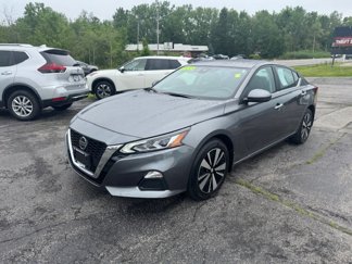 Used 2022 Nissan Altima 2.5 SV image 1