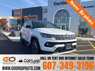 Used 2022 Jeep Compass Limited image 1