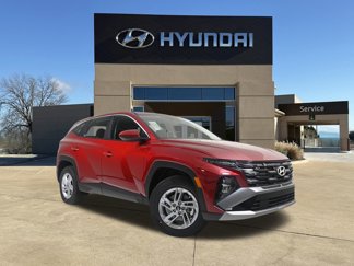 New 2025 Hyundai Tucson SE image 1