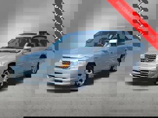 Used 2004 Toyota Avalon XL image 1