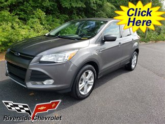 Used 2013 Ford Escape SE w/ Class II Trailer Tow Pkg image 1