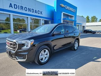 Used 2022 GMC Terrain SLE w/ Driver Convenience Package image 1