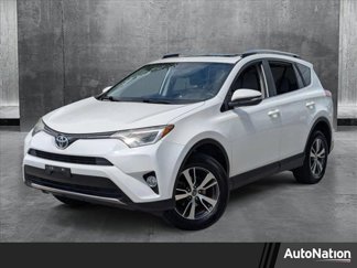Used 2016 Toyota RAV4 XLE image 1